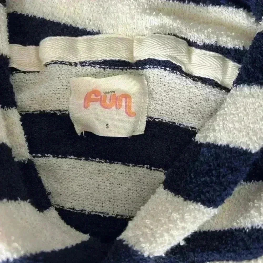 Warm Fun Soft French Terry Hooded Swim Cover-Up in Navy/White Stripe. Small. NWT - Picture 7 of 14